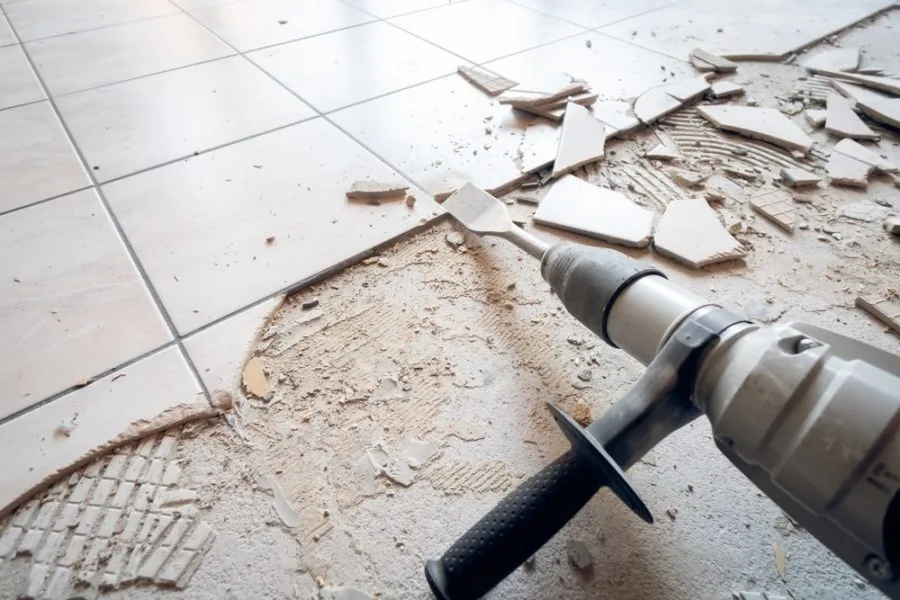 Demolishing kitchen tile